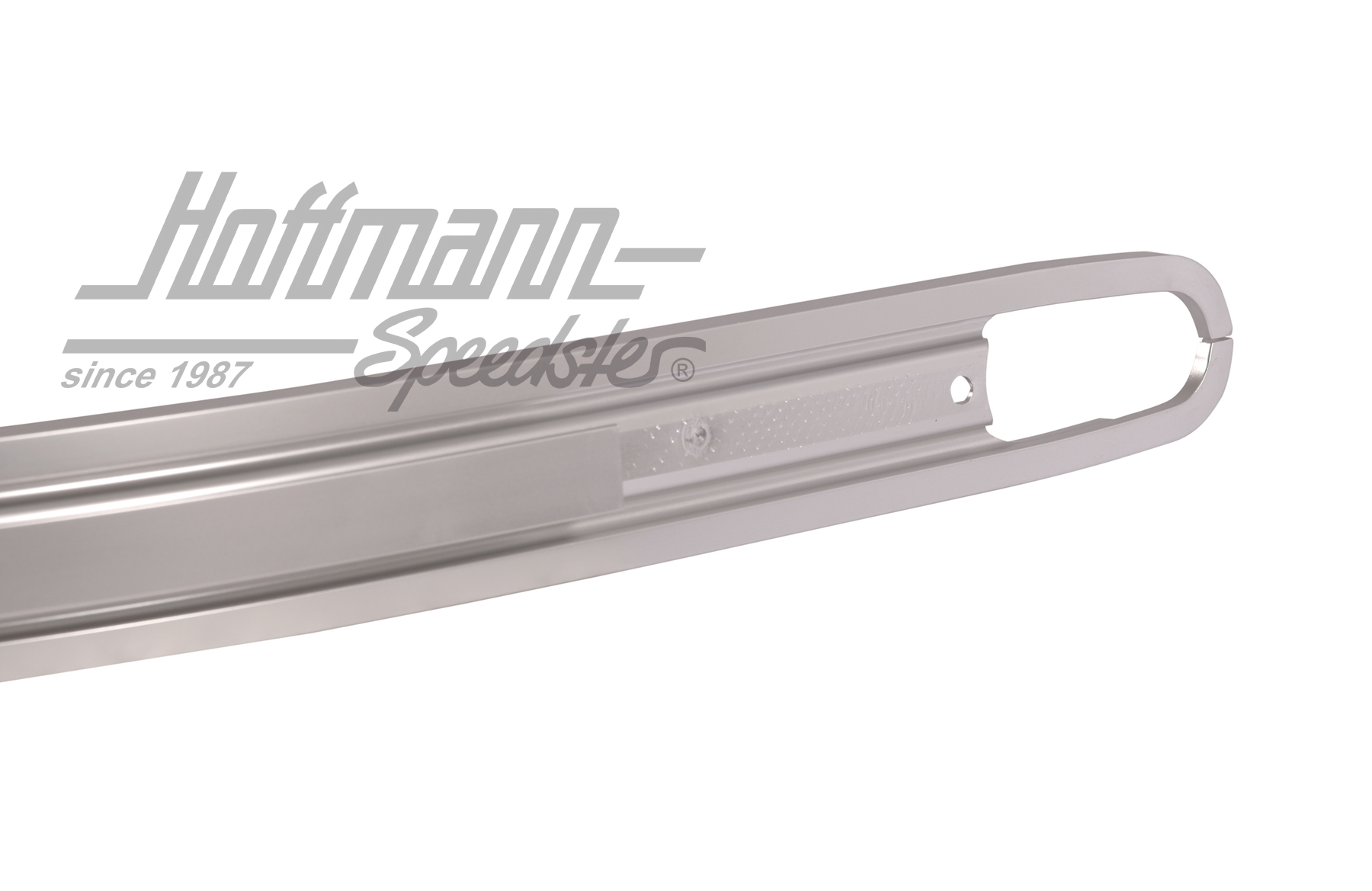 Moulure, pare-chocs, avant, large (nue)                                                             