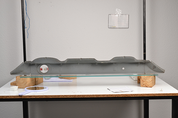 Traverse, en haut, avant | 181 805 467 | 080-0805